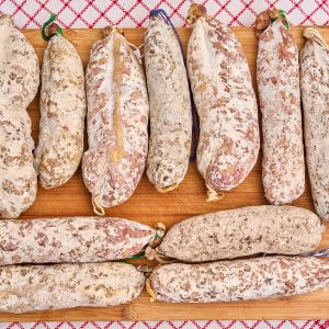 Colis Fêtes – Assortiment de 12 Saucissons Artisans IGP Ardèche (Précommande)